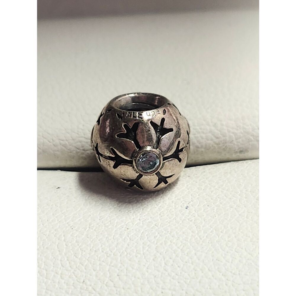 RETIRED Pandora 925 Winter Christmas Snowflake Aquamarine CZ Charm 790367CZA